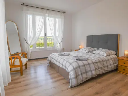 Gîte 10 pers. avec rivière et activités en Pays d'Othe : photo 4