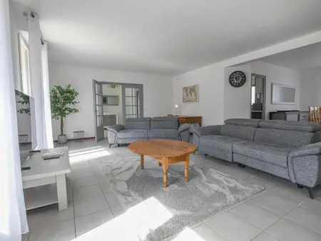 Gîte 10 pers. avec rivière et activités en Pays d'Othe : photo 8