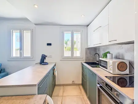 Croix du Sud – Appartement 50m² à 230 m de la plage : photo 7