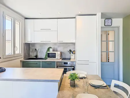 Croix du Sud – Appartement 50m² à 230 m de la plage : photo 13