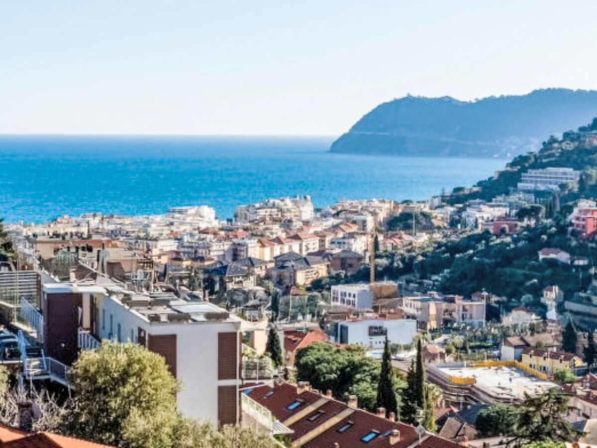 Maison Sunshine à Alassio, vue mer et balcon - Photo 12