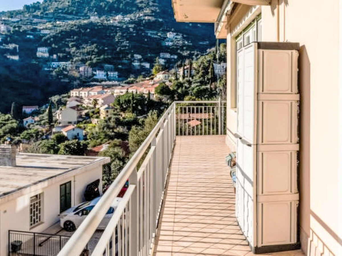 Maison Sunshine à Alassio, vue mer et balcon - Photo 13