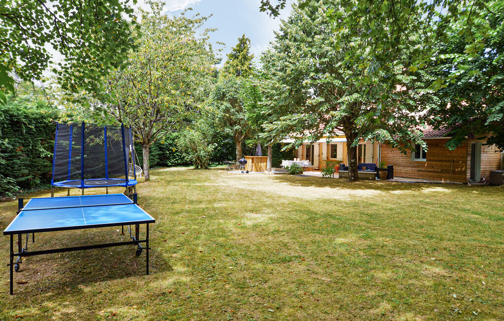 Maison 7 chambres avec jacuzzi à Mandres-les-Roses - Photo 15