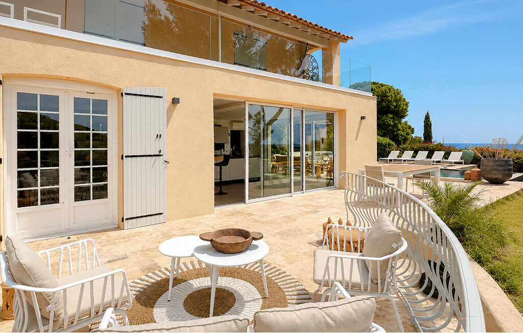 Maison 5 chambres avec piscine à Cavalaire-sur-Mer - Photo 11