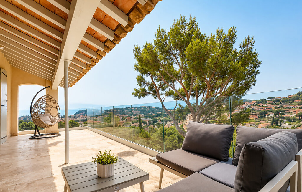 Maison 5 chambres avec piscine à Cavalaire-sur-Mer - Photo 12