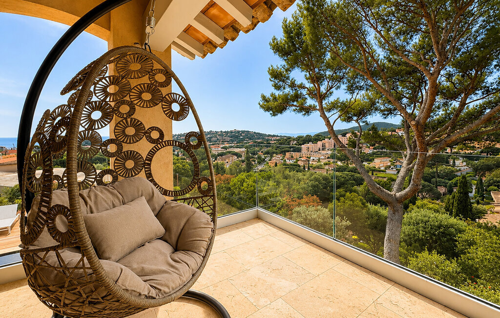 Maison 5 chambres avec piscine à Cavalaire-sur-Mer - Photo 13