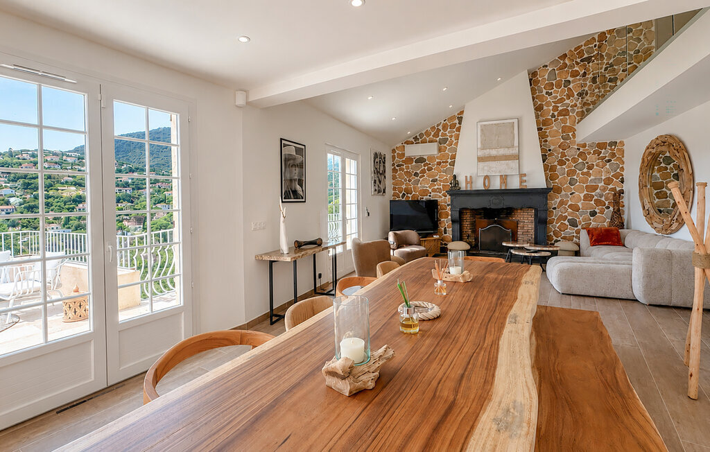 Maison 5 chambres avec piscine à Cavalaire-sur-Mer - Photo 16