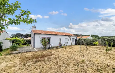 Maison 80 m² avec patio à Moutiers-les-Mauxfaits : photo 1