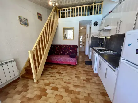 Studio mezzanine centre port Cap d'Agde, 4 pers. : photo 6