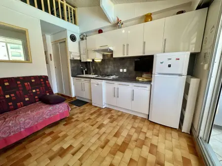 Studio mezzanine centre port Cap d'Agde, 4 pers. : photo 14