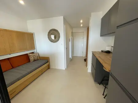 Studio cabine rénové avec parking, Port Camargue : photo 12
