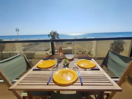 Studio face à la plage avec parking à Canet-Plage : photo 1