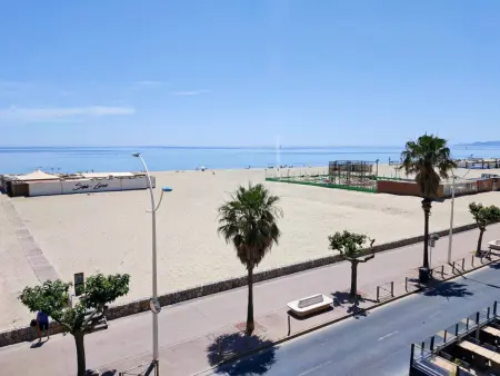 Studio face à la plage avec parking à Canet-Plage : photo 11