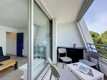 Appartement Les Jardins du Couchant, 400 m de la mer : photo 22