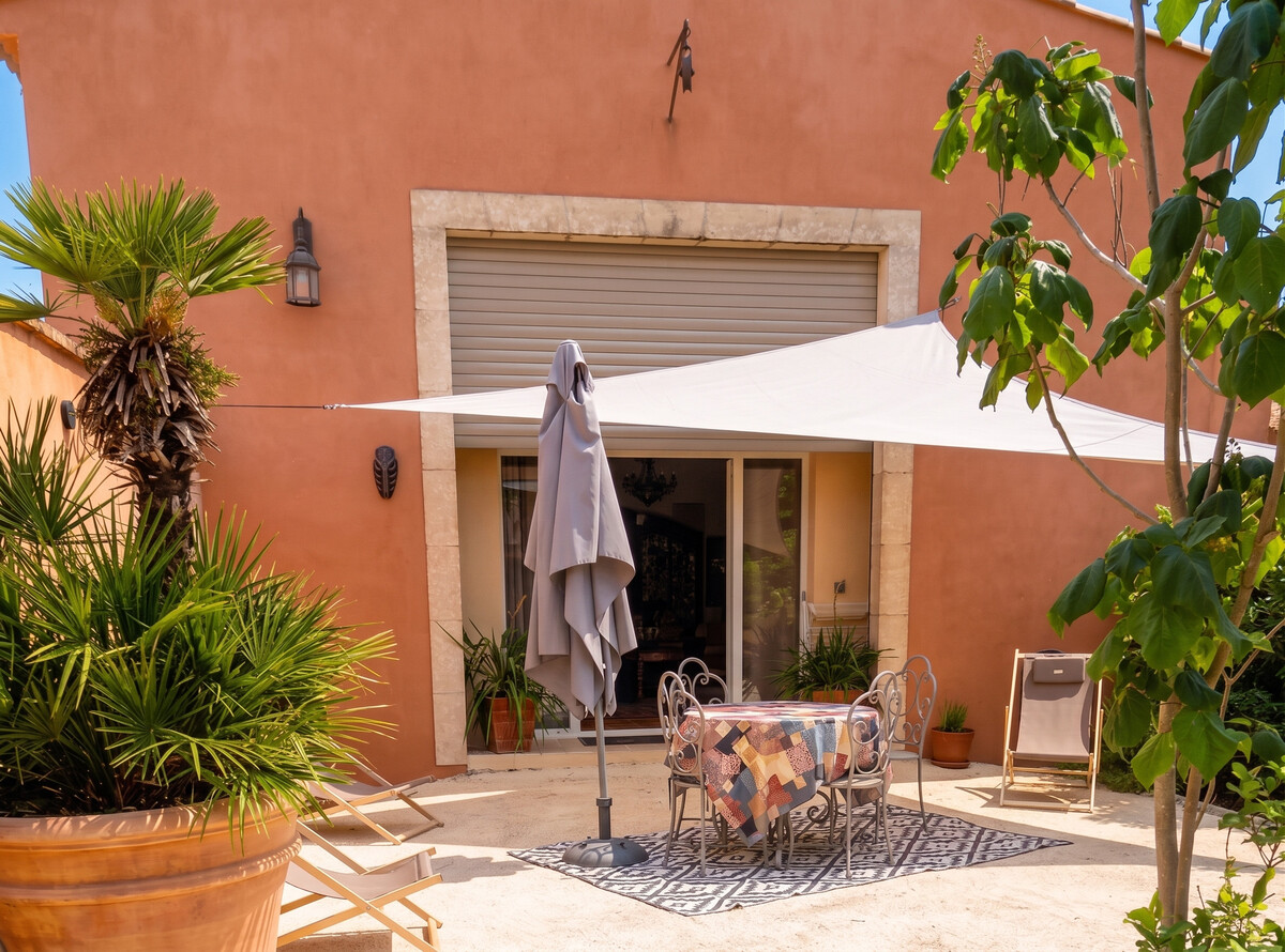 Studio 50 m² avec piscine partagée à Cabrières-d'Avignon - Photo 3