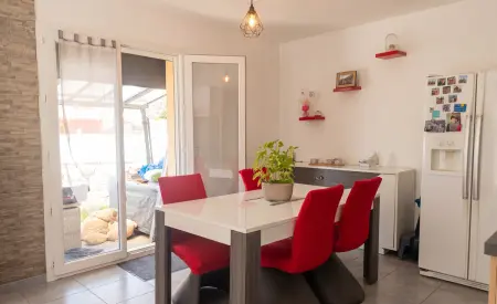 Villa avec piscine privée chauffée à Saint-Geniès-de-Malgoirès : photo 7