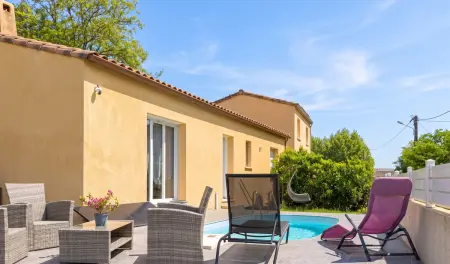 Villa avec piscine privée chauffée à Saint-Geniès-de-Malgoirès : photo 8