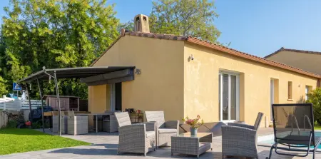 Villa avec piscine privée chauffée à Saint-Geniès-de-Malgoirès : photo 9