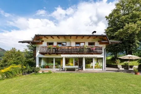 Appartement 42 m² Völs am Schlern, matériaux naturels : photo 5