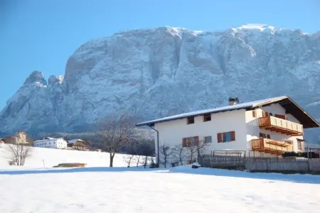 Maison 6 pers. à Völs am Schlern, jardin et parking : photo 7