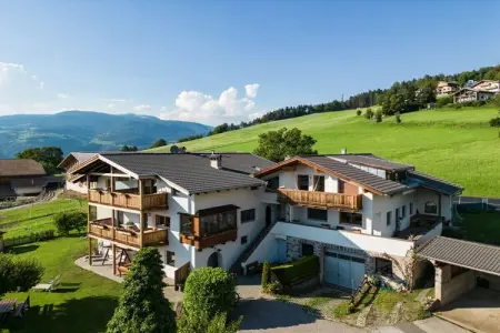 Maison 6 pers. à Völs am Schlern, jardin et parking : photo 11