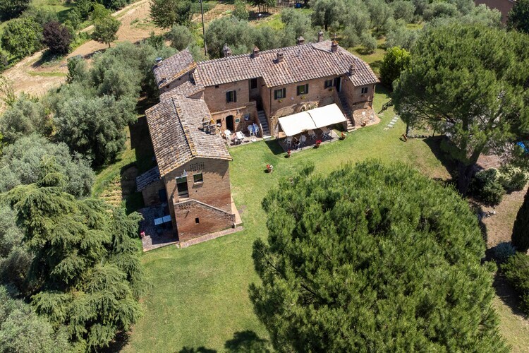 Agriturismo La Grotta di Montecchino App Oliva - Photo 2