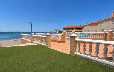 Appartement vue mer avec piscine à La Manga del Mar Menor : photo 2