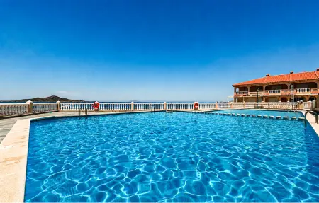Appartement vue mer avec piscine à La Manga del Mar Menor : photo 9