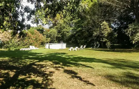 Tour XIXe siècle avec piscine privée à Aimargues : photo 8