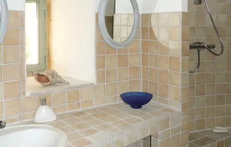 Tour XIXe siècle avec piscine privée à Aimargues : photo 17