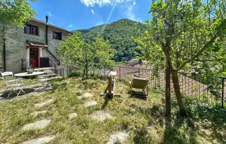 Casa Lulu - Maison 150 m² avec jardin à Pornassio : photo 10