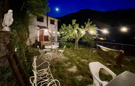 Casa Lulu - Maison 150 m² avec jardin à Pornassio : photo 23