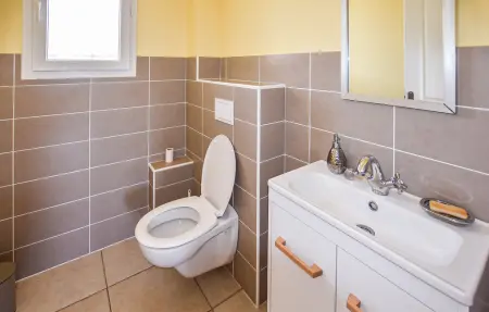 Maison avec piscine privée à Gras, Ardèche : photo 15