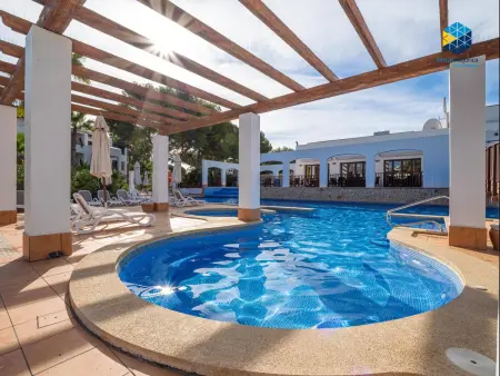 Appartement 80 m² avec jardin et piscine à Cala d'Or : photo 25