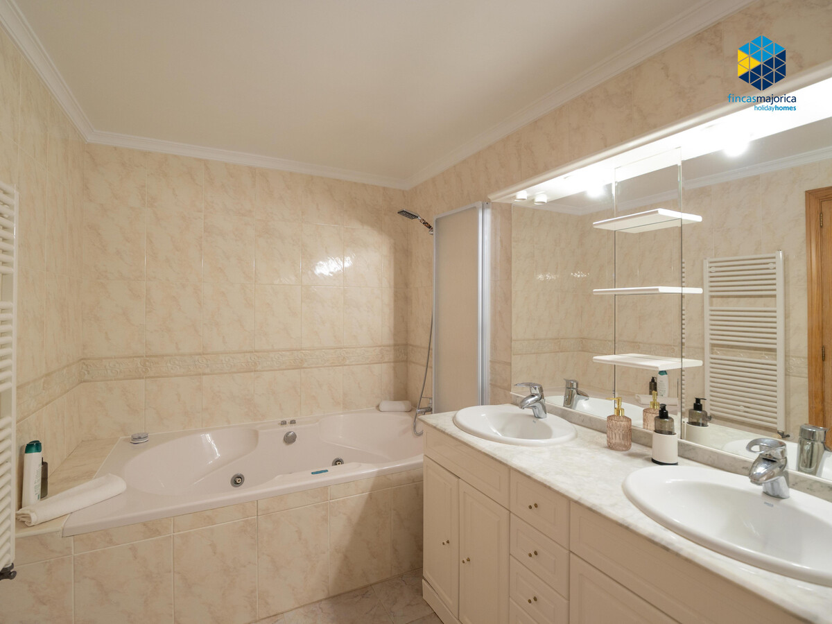 Villa 11 pers. Sa Cabaneta : piscine 30m, tennis, jacuzzi - Photo 24