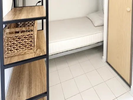 Appartement 27 m², loggia vue canal à Sète : photo 7