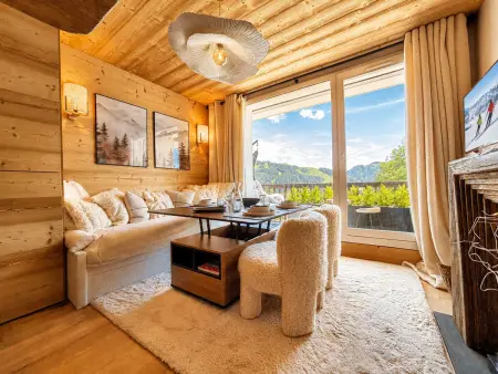 Appartement Cocon vue montagne balcon Sud – Notre-Dame-de-Bellecombe : photo 14