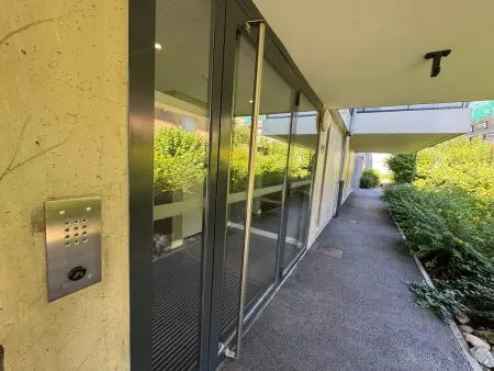 Appartement 84 m² vue montagnes terrasse couverte : photo 14