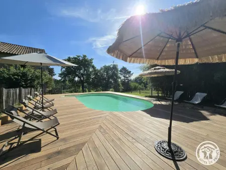 Location gite à Saint Pancrace, Maison avec piscine privée et animaux admis - 10 pers.