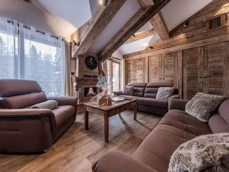 Appartement 3 chambres, centre Courchevel, balcons vue station : photo 2