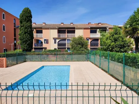 Location appartement à Canet en Roussillon, Studio avec piscine et parking - 4 pers.