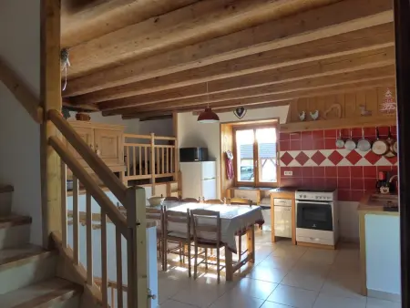Location appartement à Arâches la Frasse, Appartement avec parking, animaux OK - 8 pers.