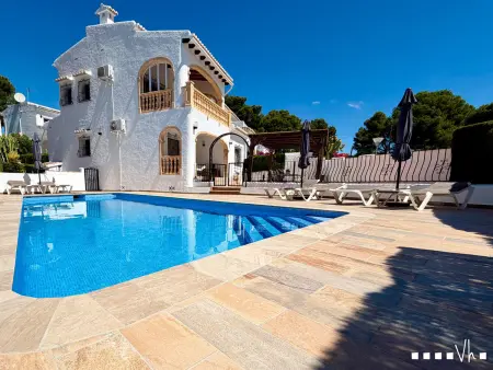 Villa Cavallet : 3 chambres, piscine, 5 min de la plage : photo 1