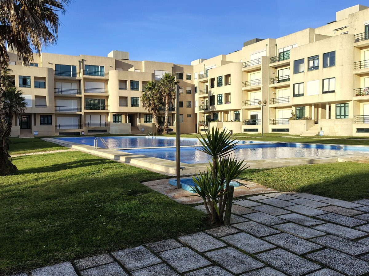 Appartement front de mer Apúlia, 2 chambres, piscine - Photo 1