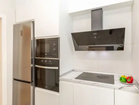 Ribera – Appartement rénové 50 m de la mer : photo 4
