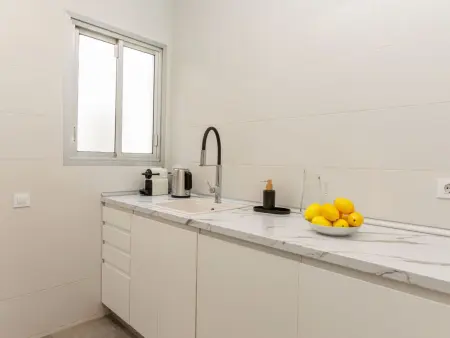 Ribera – Appartement rénové 50 m de la mer : photo 11