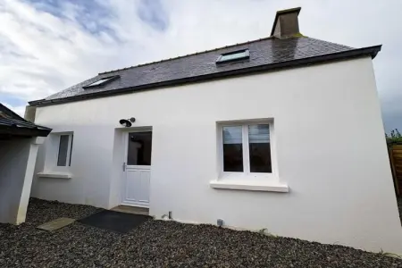 Location gite à Landunvez, Retraite côtière pour 4 personnes avec terrasse