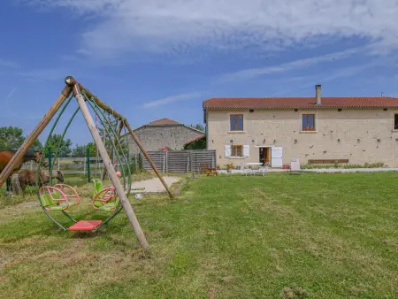 Gîte 14 pers., chevaux et poney à la ferme