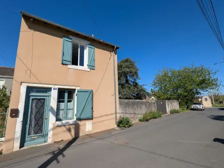 Location gite à Saint Marcel, Charmante maison avec jardin clos - 5 pers.
