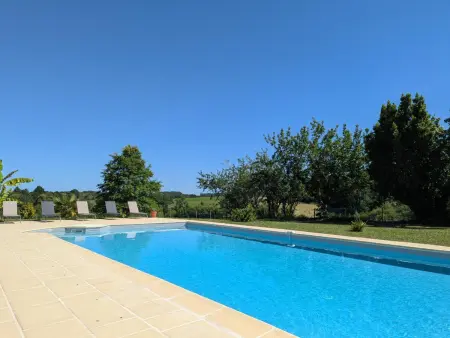 Gîte 8 pers. avec piscine privée 12x6m à Ronsenac : photo 4